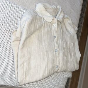 American Eagle Cream Button-Up Shirt